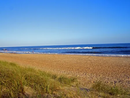 Relaxing, Cheerful ~ OCEANFRONT ~ Perfect for 2 Отели в г. Хаттерас