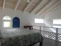 CASA CARIBE OCEANFRONT TWO STORY LOFT VILLA, Air Conditioning, Beautiful Views.