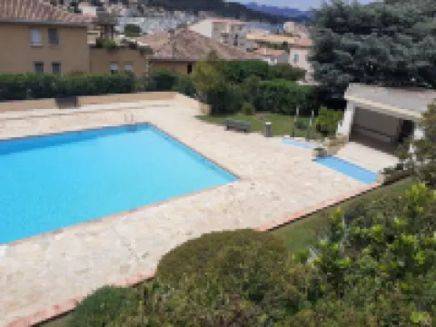 PEACEFUL STUDIO! Hotels in Saint-Mandrier-sur-Mer