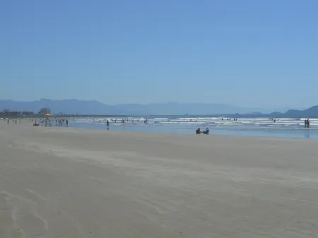 Comfortable house on the coast of Bertioga