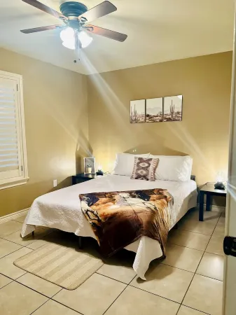 Western Style - 2 bed/1 bath - RATED 5 STARS