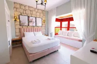 Karnelyan Alaçatı - Kolam Renang