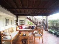 Charming Thai Lanna style house in the country side of Chiangmai.Relaxing garden