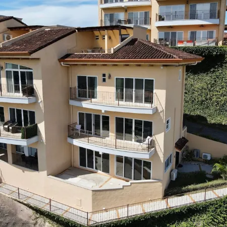 Playa Ocotal 2-bedroom condo offers incredible ocean views from every room!