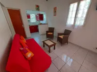 Charmant Gite Pour Vous Ressourcer au Calme Hotels in Sainte-Rose