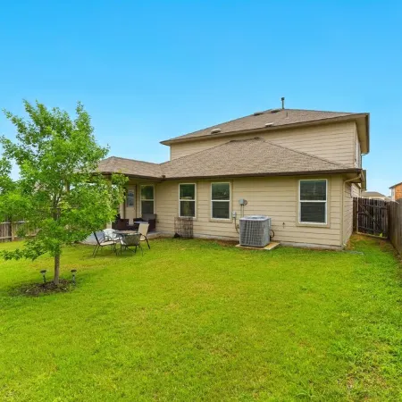 Gorgeous 5-Bedroom Home in Schertz, San Antonio, New Braunfels