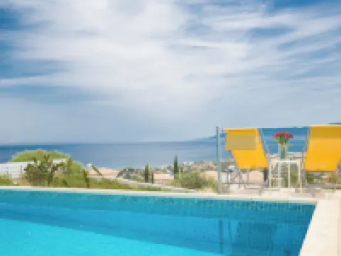 Latchi Holiday Villa EV21 Hotels in Neokhorio