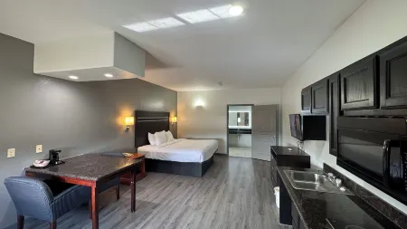 Sunbridge Inn & Suite Extended Stay