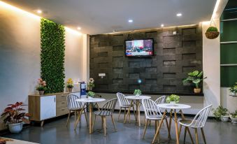 Tropical Point Hotel Syariah