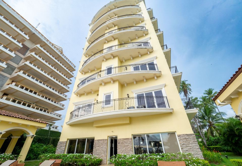 Acqua Residences - Housity