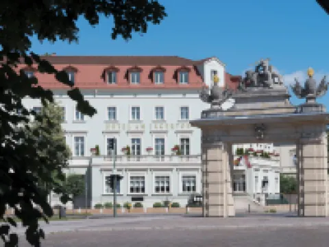 ホテル アム ユーゲルトル ポツダム ポツダムのホテル