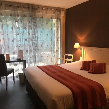 Bagnoles Hotel - Contact Hotel
