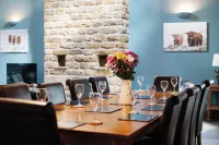 The Old Cart House - Boutique