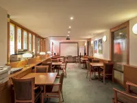 科爾蒂納俱樂部酒店 鄰近14. 欽鎮的酒店