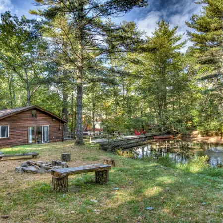 Magnolia Streamside Resort