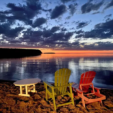 Bay Breeze Resort