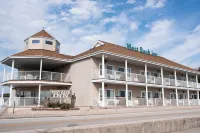 West Bank Inn