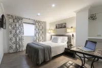 Hotel Picasso Inn Hotels in Kennedy