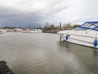 Marsh Bungalow Hotels in Wheatacre