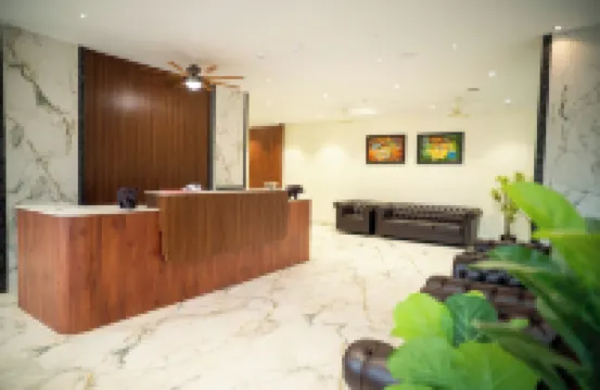 HOTEL THE PEARL SHINE
