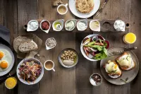 Rothschild Luxury Suite Haifa Hotels in Tirat Carmel