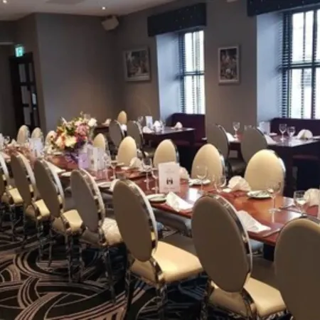 Castle Hotel