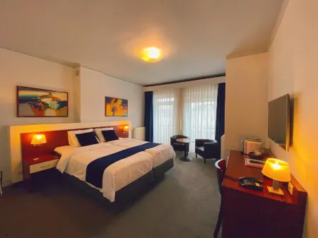 Apollo Hotel Отели рядом с достопримечательностью «Университет Неймегена»