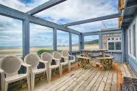 The Waves Hotels in Cannon Beach