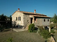 IL Bagno - Podere 200 m from the Terme di Saturnia surrounded by a large garden
