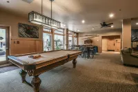 8179 Silver Mill 2 Bedroom Condo by RedAwning