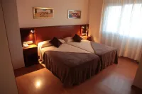 Hotel San Cibrao - 2-Star