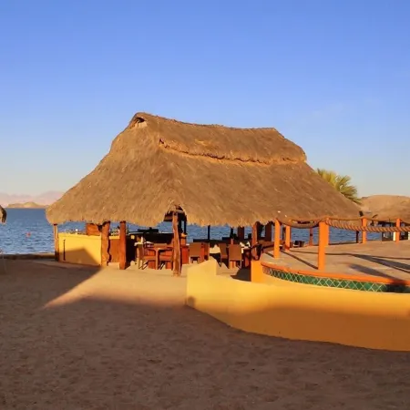 Los Vientos Hotel