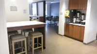 Microtel Inn & Suites by Wyndham Binghamton - breakfast