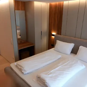 Charming Room in Central Bad Salzuflen with Balcony