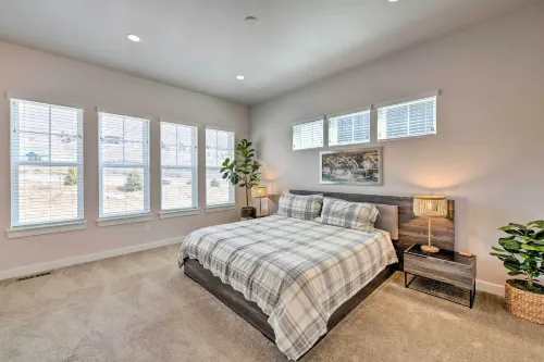 Inviting Hideout Townhome w/ Balcony & Lake Views! - Alojamientos