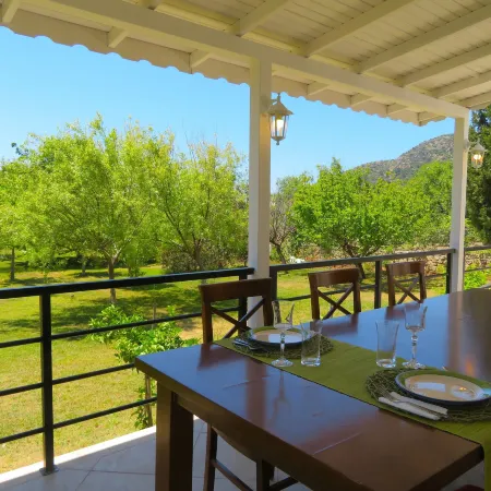 Villa White