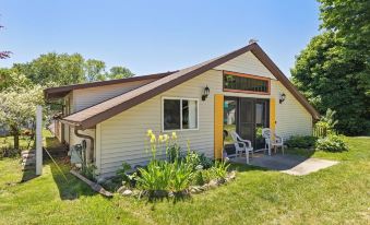 Chippewa Lake House