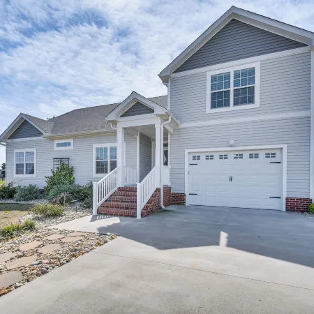 Stunning Cape Charles Retreat ~ 1 Mi to Beach