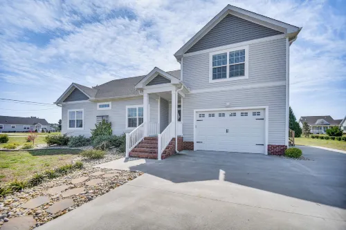Stunning Cape Charles Retreat ~ 1 Mi to Beach - 3-Star