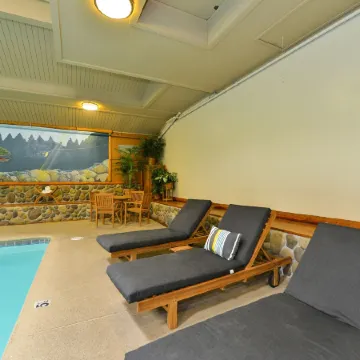 Best Western Plus Tree House
