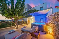 Notos Heights Hotel & Suites - Strand