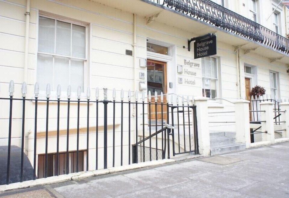Belgrave House Hotel