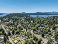 Spacious Outdoor Oasis Near Attractions - Charming Family Haven Hotels in Coeur d'Alene