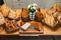Henri Country House Kitzbühel - breakfast
