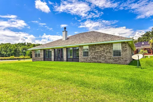 Waterfront Pensacola Home w/ Florida Room!