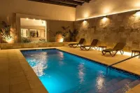 Carnaval Hotel Casino - piscina