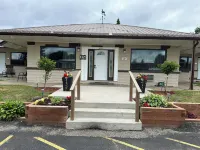 ชัมเพลนมอเตอร์อินน์