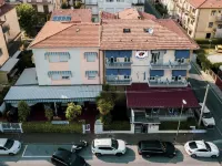 Hotel New Burlamacco