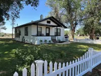Cozy Ranch House