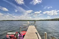 Loon Lake Lodge' w/ Dock, Sauna & Hot Tub! - Homestays